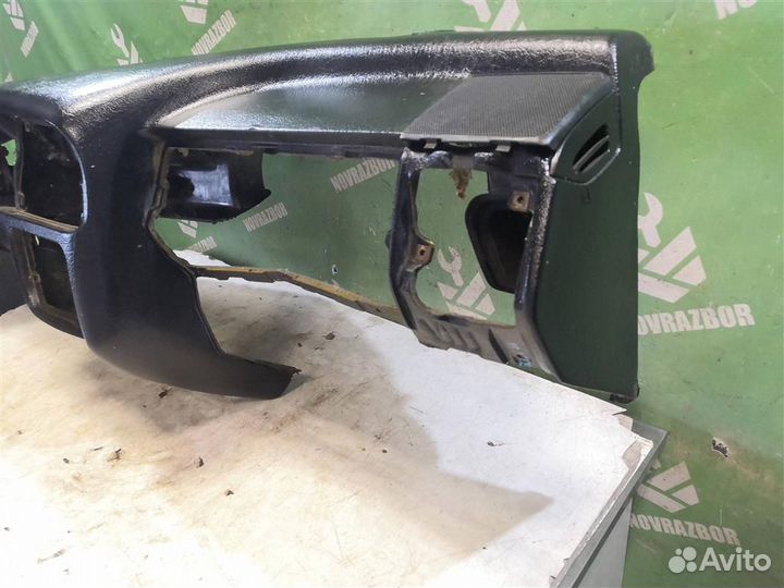 Торпедо Фольксваген Гольф 3 Венто