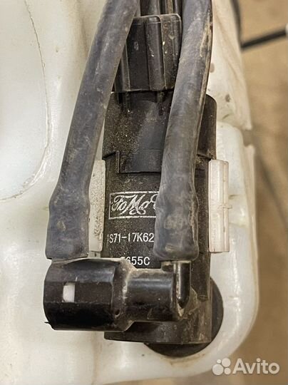 Бачок омывателя Ford Focus 2