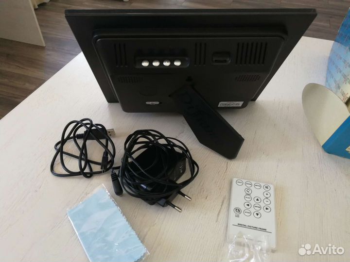 Цифровая фоторамка новая