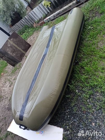 Лодка с мотором