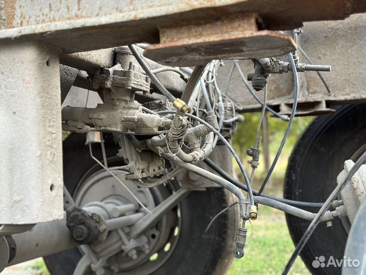 Б/у запчасти на грузовой прицеп