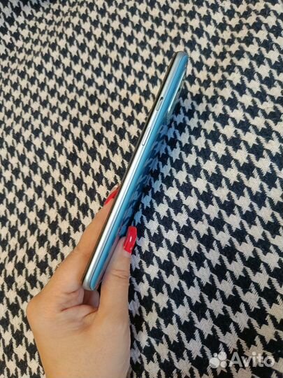 OnePlus 9R, 8/256 ГБ