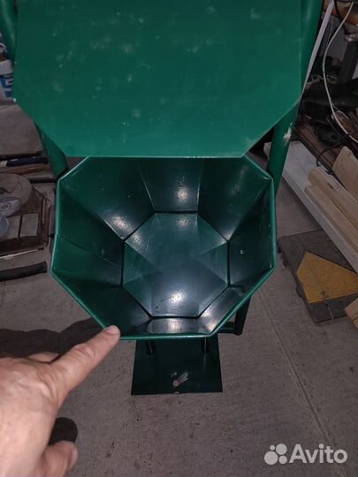 Урна для мусора уличная