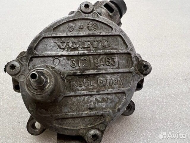 Насос вакуумный 31219463 Volvo XC60 2009 2.4дизель