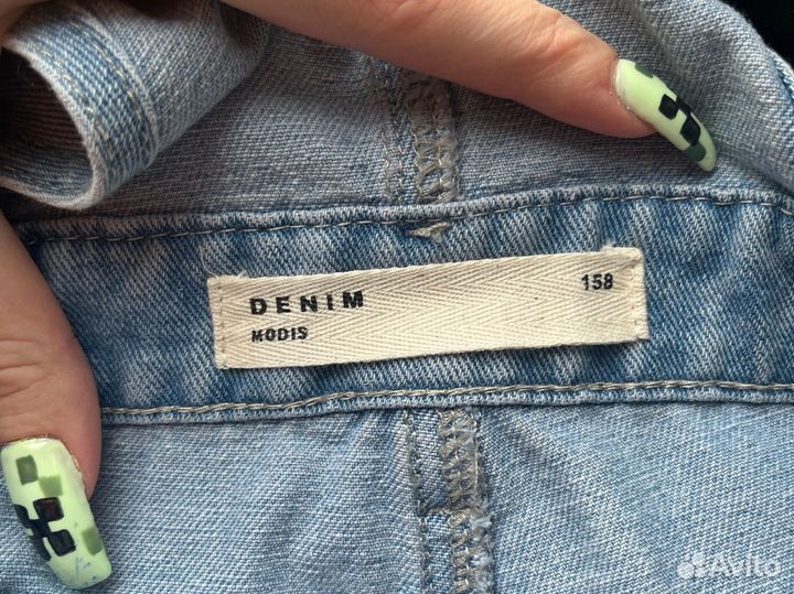 Комбинезон джинсовый