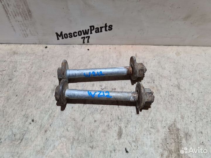 Болт сход развальный Mercedes E-Class W212 W218