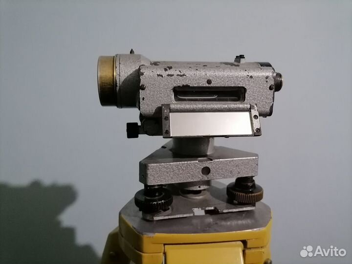 Нивелир оптический нв1