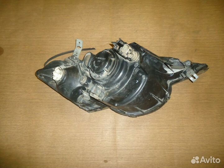 Фара левая SsangYong Actyon