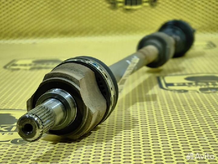 Полуось передняя правая Kia Rio