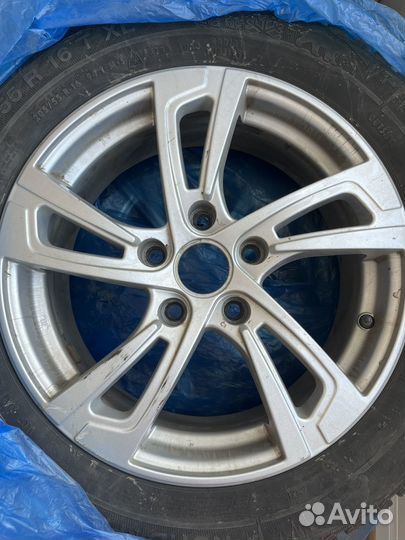 R16 Gislaved Nord Frost 200 205/55, PCD 5x114.3 DIA 67.1