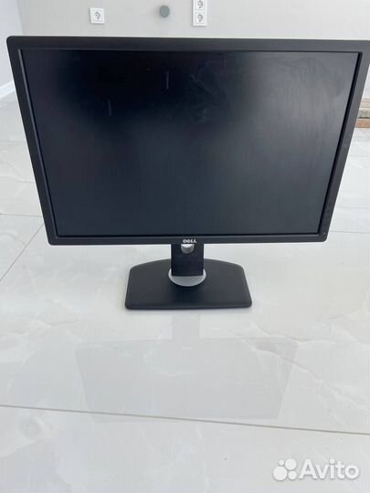 Монитор Dell 24