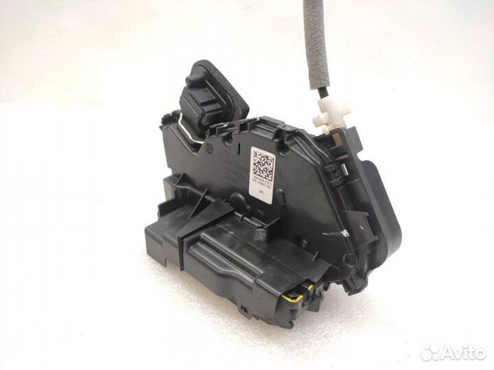 Замок двери задний правый Volkswagen Tiguan 2 1.6D