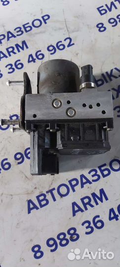 Блок ABS на Volkswagen Phaeton