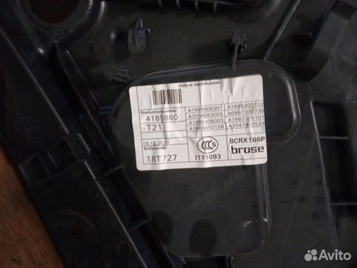 Стеклоподъемник Mercedes Gls-Class 166 OM642 2018