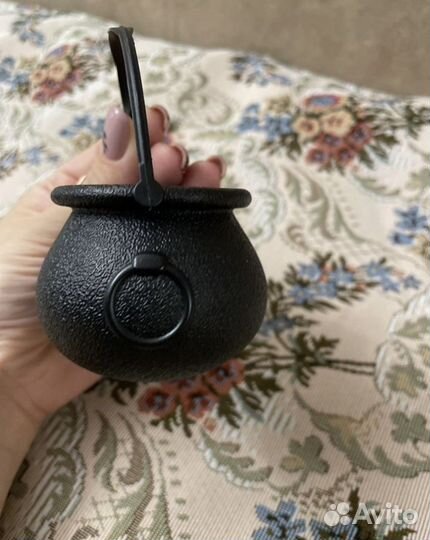 Набор (миниатюрные котелочек, метла и шляпка)