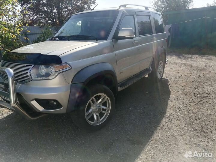 УАЗ Patriot 2.7 МТ, 2015, 99 990 км