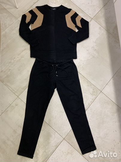 Костюм спортивный 46р