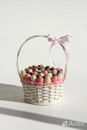 Корзины с клубникой в шоколаде