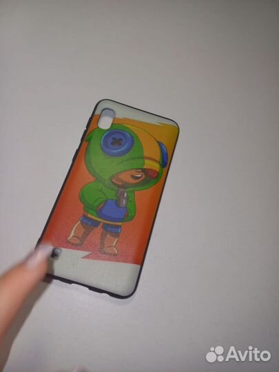 Чехлы на телефон