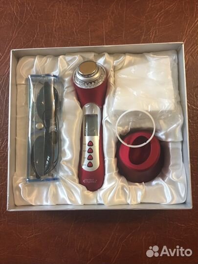 Массажер лица