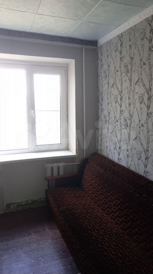 Комната 12 м² в 6-к., 4/5 эт.