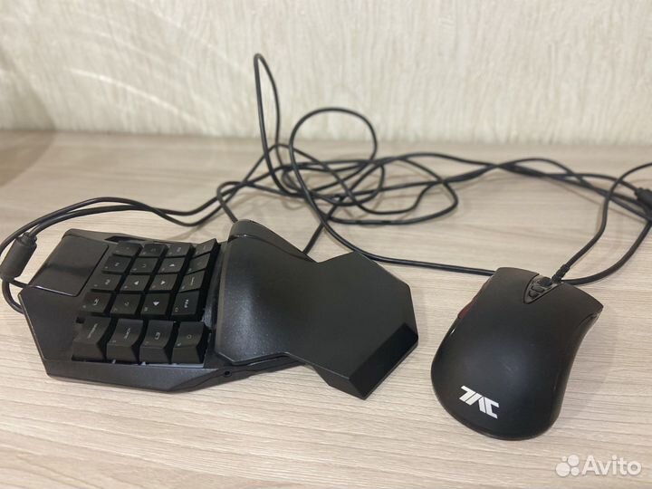 Игровая клавиатура hori