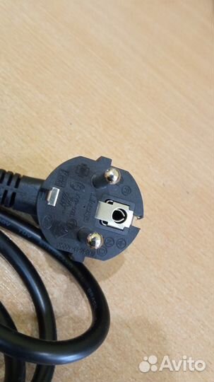 Шнур питания 220В для компьютеров