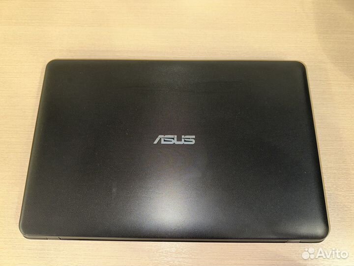 Ноутбук asus X751L