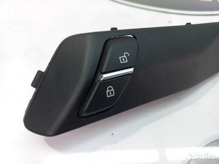 Кнопка центрального замка передней двери BMW X3 X4