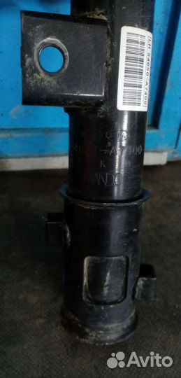 Продам передние стойки