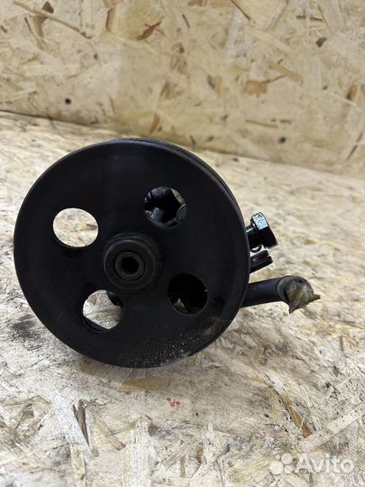 Насос гур G4KD Kia Cerato 2 Koup,Hyundai