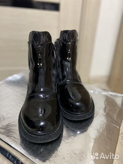 Ботинки демисезонные для девочки