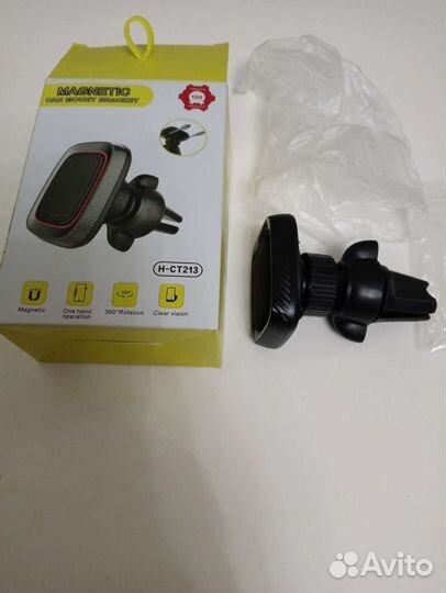 Держатель магнитный для телефона в машину