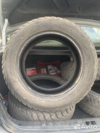 Sava Eskimo Stud 205/60 R16