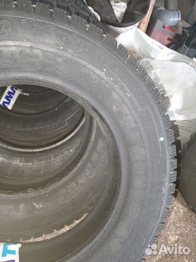 Nokian Tyres Hakkapeliitta 7 SUV 225/75 R16