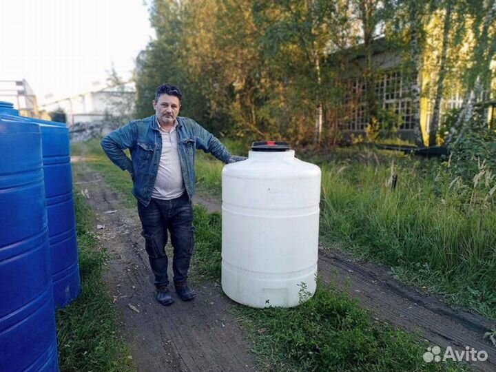 Емкость пластиковая резервуар