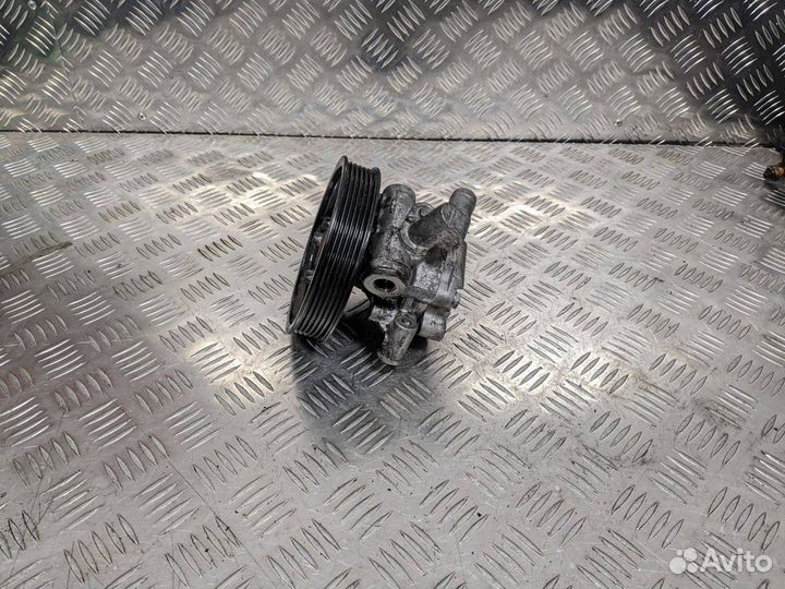 Гур Mercedes-Benz C-Класс W203/S203/CL203