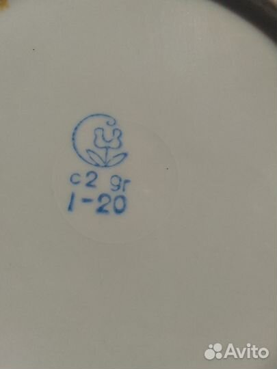 Набор тарелок