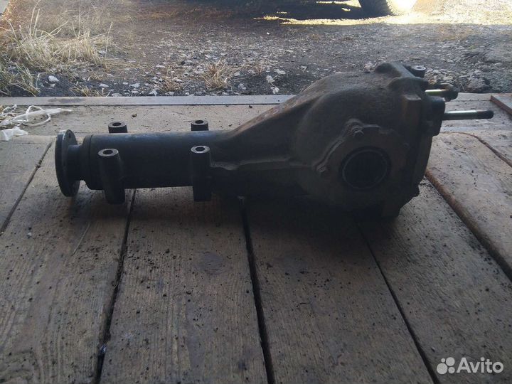 Задний редуктор subaru