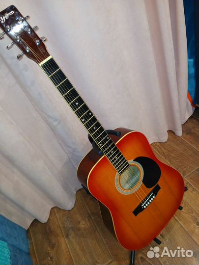 Электроакустическая гитара