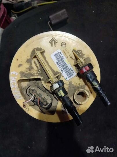 Колба в бак Mazda 3 BK 2003г