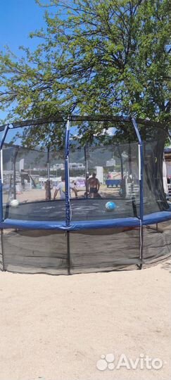 Батут с сеткой