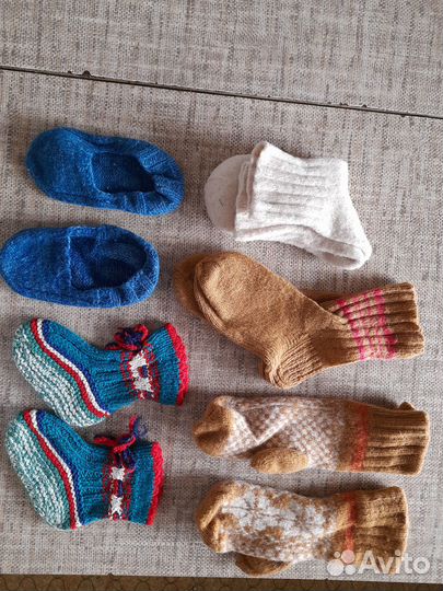 Шерстяные носки, пинетки, следки, варежки детские