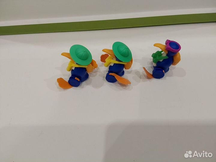 Киндер сюрприз 1990 г Пингвины ходят