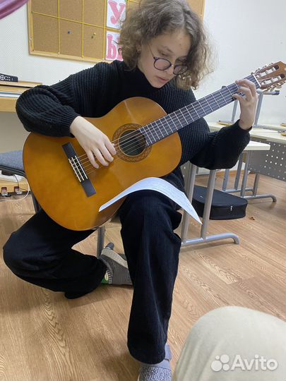 Преподаватель Электрогитара / Классика / Акустика