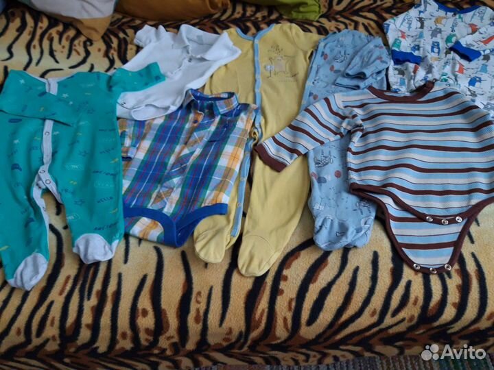 Детские вещи на мальчика от 4 до 12 месяцев