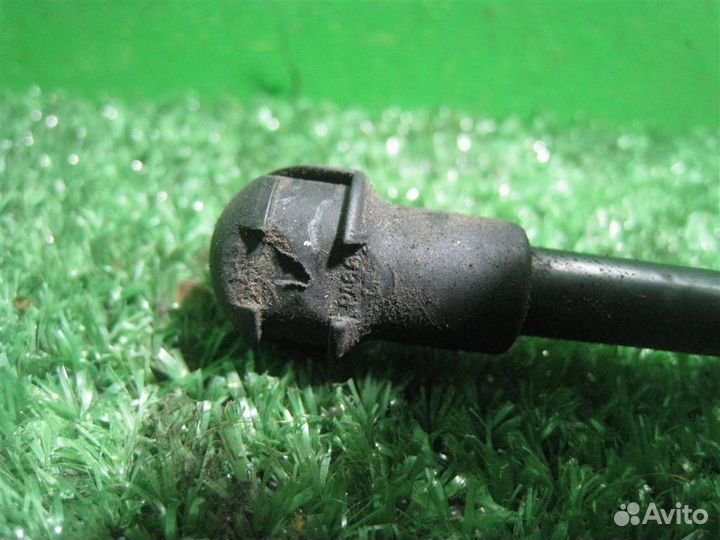 Амортизатор багажника левый Toyota Verso R2 2009