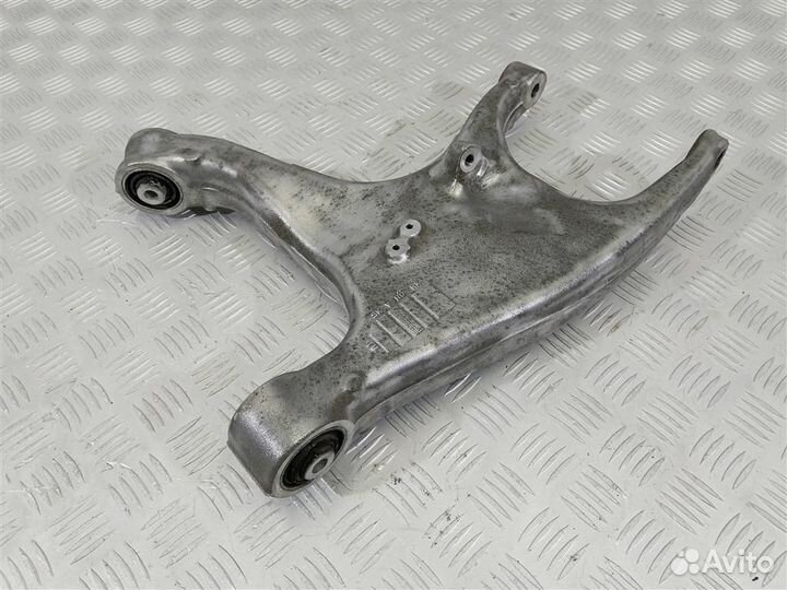 8R0505312F Рычаг задний правый Audi A6 C7