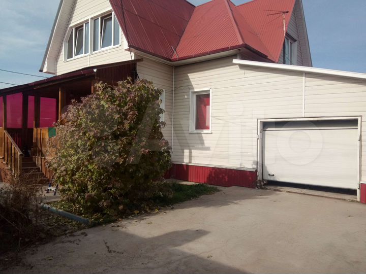 Коттедж 168 м² на участке 17 сот.