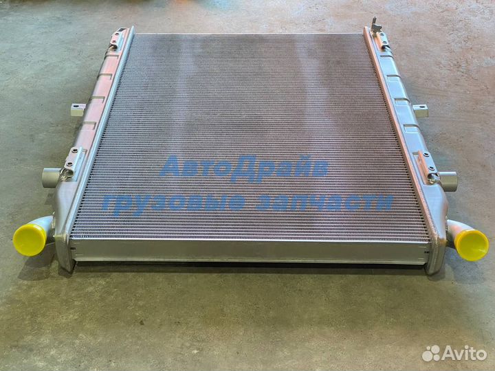 Радиатор Скания 2 и 3 сериис рамкой